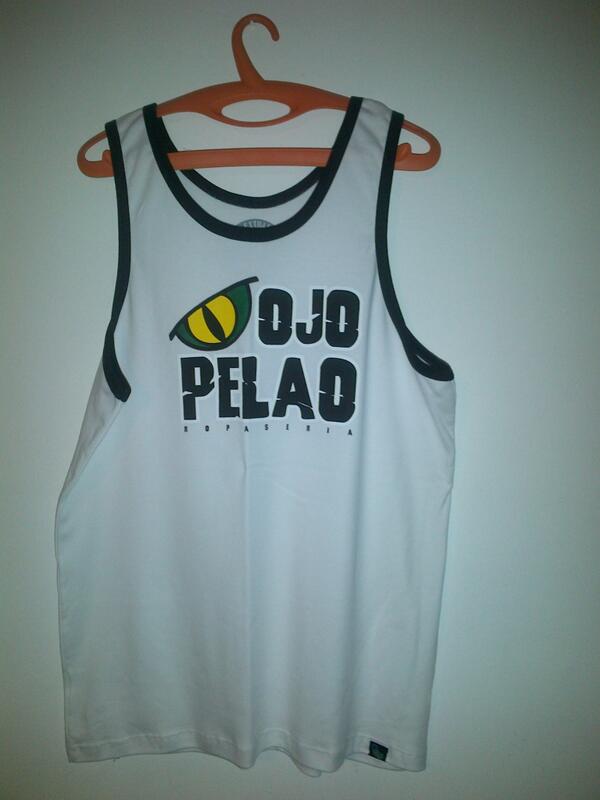 ropaseria's tweet photo. ROPA SERIA 2013 DISPONIBLE @ArteagaDuran http://t.co/o3J4vqn01E