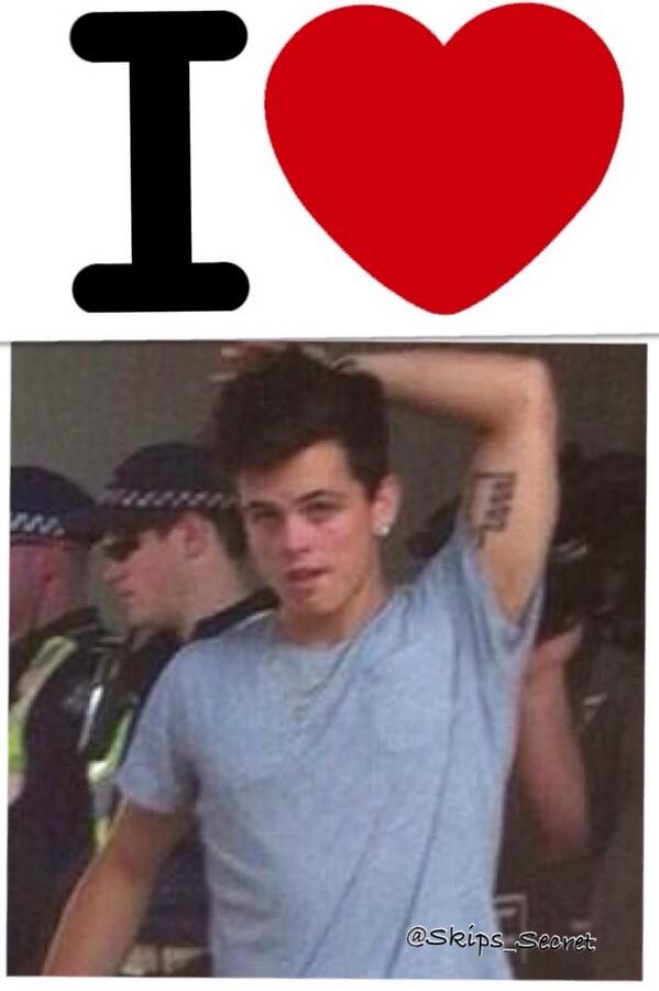 siryounie's tweet image. So yeah you like #boredem