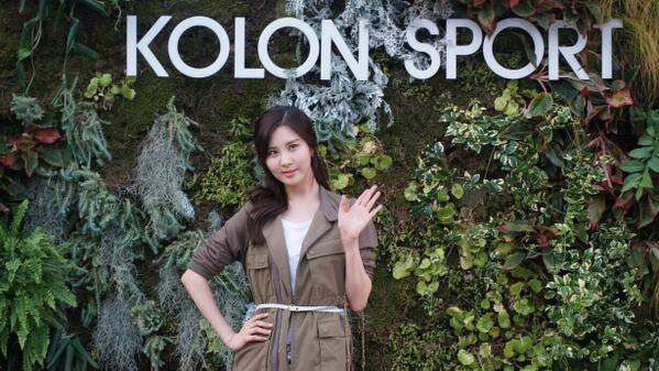 [PIC][26-06-2013]HyoYeon và SeoHyun xuất hiện tại "The Kolon Sport 2013 F/W Fashion Show" vào chiều nay BNrhI7YCEAA_PYD