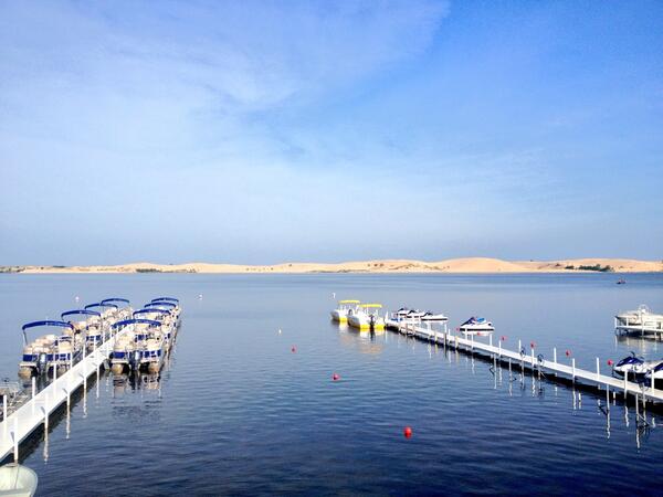 WaveClub's tweet image. Beautiful morning at Wave Club. Stop out &amp;amp; rent a boat, mention you saw this on twitter &amp;amp; get 10% off today only.