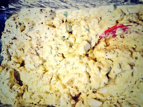 KitchenLittleOh's tweet image. ...our new special - egg salad!