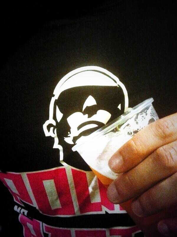 pousazamora's tweet photo. Hasta nuestro logo es alcoholico !!!
@pousazamora http://t.co/S0v6vbqeUT