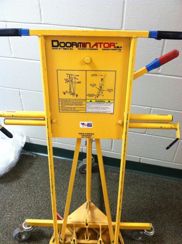 NC_Remillard's tweet photo. @RobAlgieri Rem proofing the hall with the help of #TheDoorminator http://t.co/BeRmJTqFpD