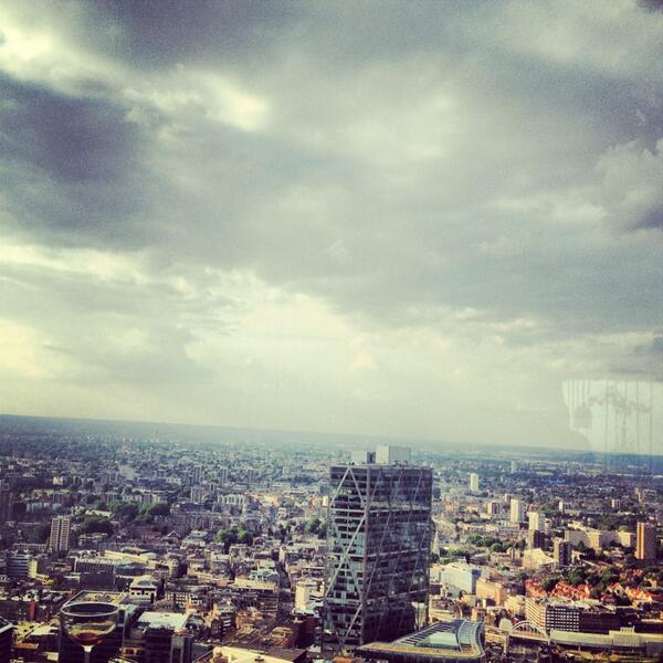 Beaut evening with <a href="/elite_london/">Yoshin Taor-Smith</a> <a href="/DuckandWaffle/">Duck & Waffle</a> love it! @YouCanCallMeLB @MissHainey <a href="/JoeAchilles/">Joe Achilles</a> such a treat 😁