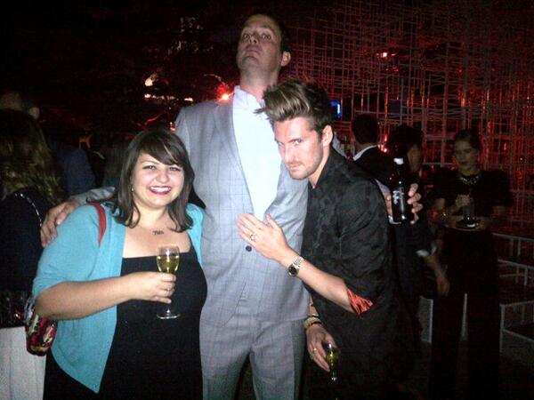 @dysonology is THE TALLEST MAN IN THE WORLD haha <a href="/henryholland/">henry holland</a> and #monkey :D