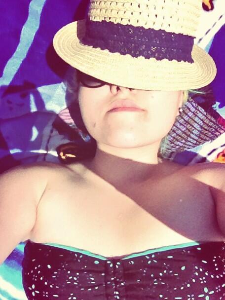 SCaiin's tweet photo. #summer#beachtime #sun #heat http://t.co/QDoQBqbreP