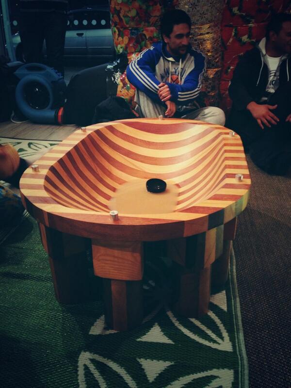 Fresh274's tweet image. Meanest and biggest Kava bowl we've seen so far! #kava #otara #community #kegdesouza