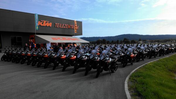 hinzfifty7's tweet photo. Are you ready for your adventure? #ktmdealermeeting2014 http://t.co/tNkF5UsbNs