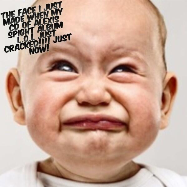 Travis_Ware's tweet image. @lyrically_lexi won't  believe what happen JUST NOW. #SeriousTweet #Warranty #BackToTheStore :(