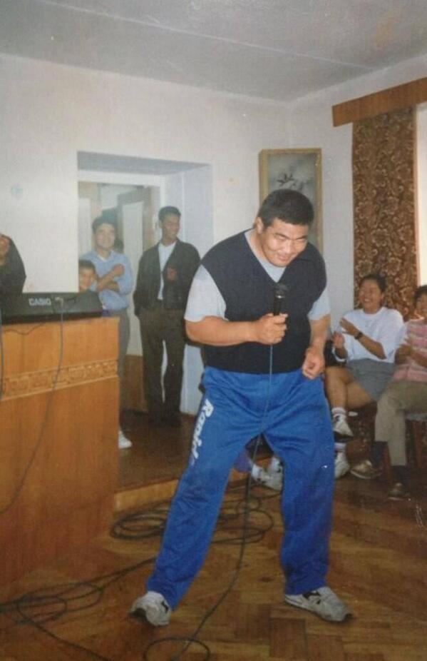 hero_bbaatar's tweet image. “@artanyan:Ba ганнам бүжиглээгүй бол,тэр 1шавар цэвэр цусяриагүй бол,мэтгэлцээнд өөртөитгэлтэй бсан болаюултай байла