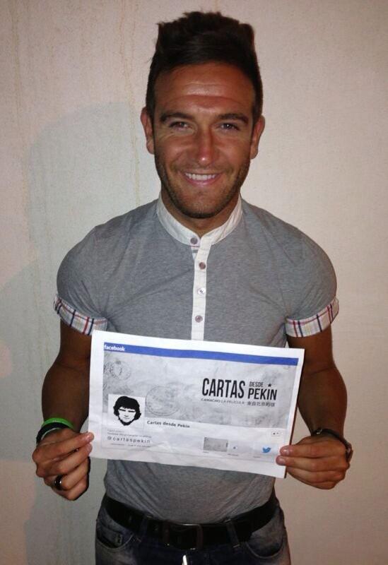 Cartaspekin's tweet photo. Un verdadero placer que @Diego11Capel nos mande todo su apoyo!! FENÓMENO!! http://t.co/P4oC1DquAV
