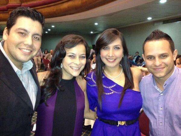 GeneParedes's tweet photo. Bellos, Feliz día colegas kk “@angelgomezulia: @JohannaSalas12 @GeneParedes y @astolforomero http://t.co/sorq0xBU8D”