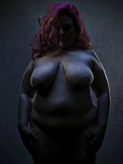 It was so fun being a part of @allanamato's #30nud3s project! I love modeling for artists! http://t.<a class="tags" href="/tag/allanamato">@allanamato</a><a href="/tag/30nud3s"class="tags">#30nud3s</a>