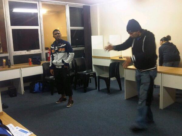 project_021's tweet photo. "@StyleByLoren: And we back at it!!!! :) #Given2Fly Rehearsal in full swing cc @project_021 @DavidCornelson http://t.co/JvRZCq6ikB"