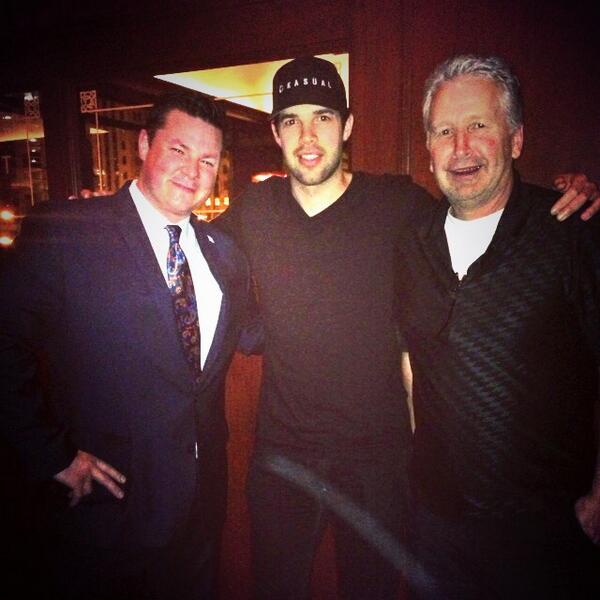 ChicagoCut's tweet photo. Thank you to Corey Crawford, Best Goalie in NHL,  on his amazing Stanley Cup.  He celebrated with us last night!!! http://t.co/CnSvffvEcD