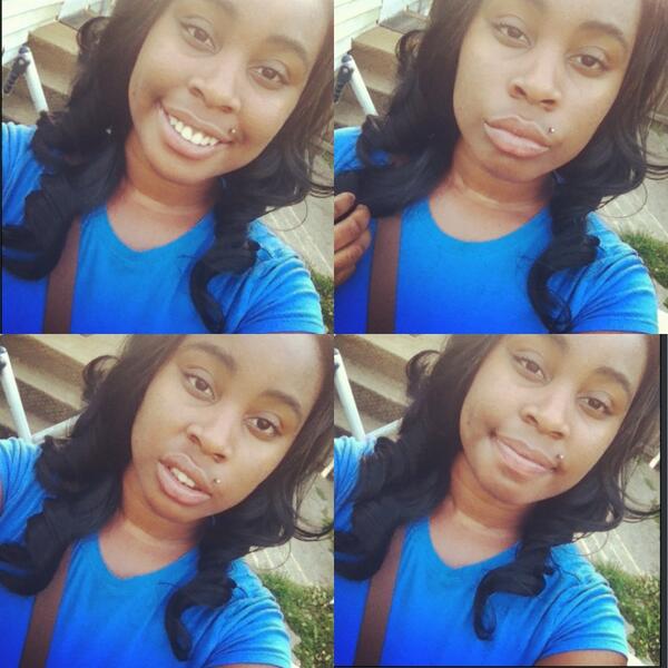 peenutcuzz's tweet image. #BottomLeft! "@_Tupacswifee: My on Lil photo shoot . Lol ( : http://t.co/4mRamfLUFy"