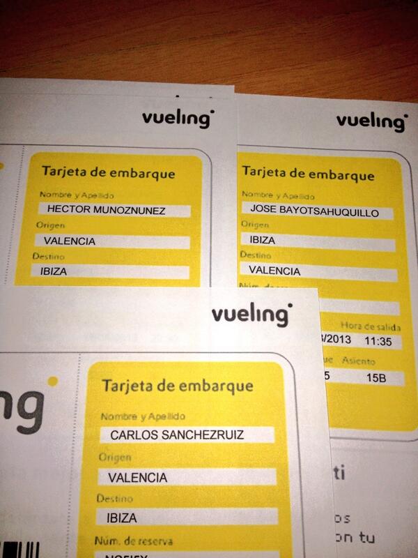 hectormn89's tweet photo. Dentro de nada rumbo a la isla! @joseangelbayot @chechu_sr90 #ibiza http://t.co/gYBo9o9NPN