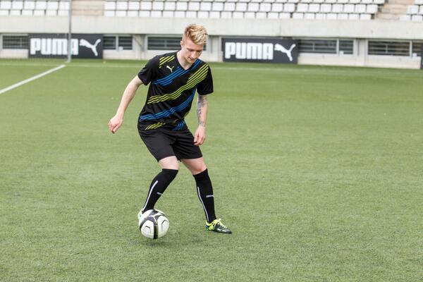 twitter puma football