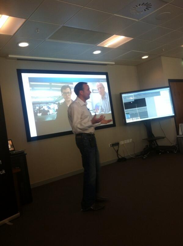 sadiegroom's tweet photo. Very cool live collaborative demo #broadcastbrains @centralparq http://t.co/fZTPL7nUW3