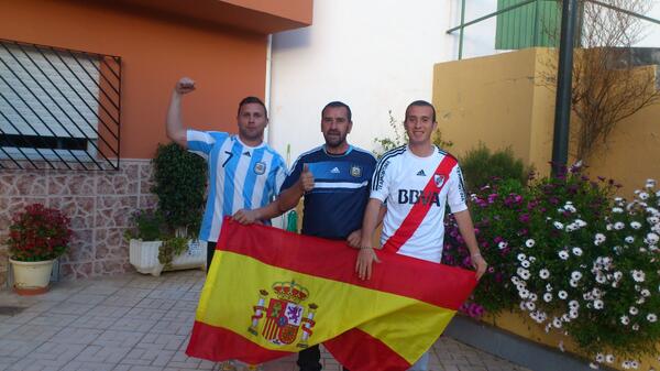 Riichaard9's tweet photo. Que dices vos de argentina oleeee @JCarlosMM91 http://t.co/iExWrTAzT5