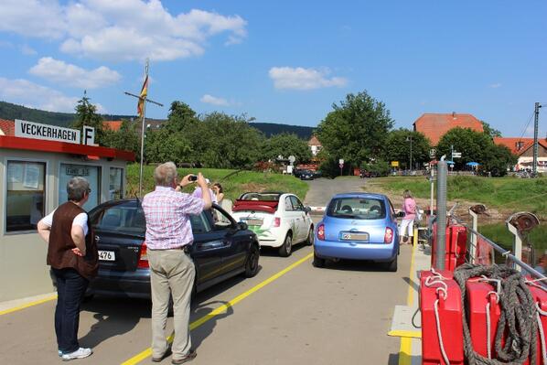 HannMuenden's tweet photo. Gierseilfähre von #Reinhardshagen nach #Hemeln. Schön war´s :-) http://t.co/4zKx6OqO32