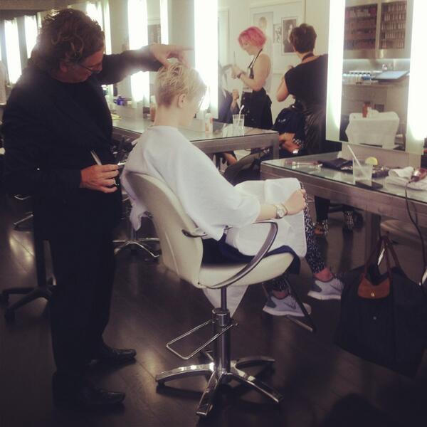 RAWAnthonyNader's tweet photo. G'DAY from @RodneyCutlerNYC @RodneyCutler .A native #Australian success owning 3 award winning salons @Redken5thAve http://t.co/Yp85johywj