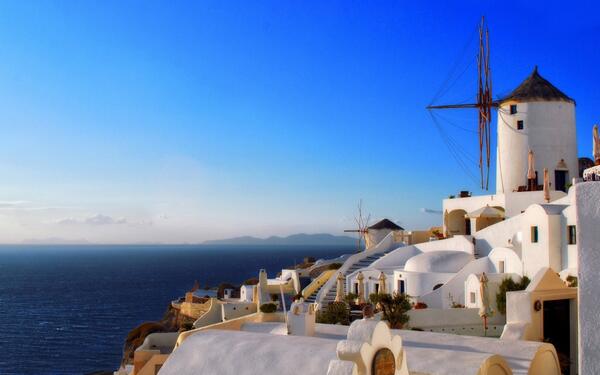#Architecture Windmills Oia Santorini #Greece