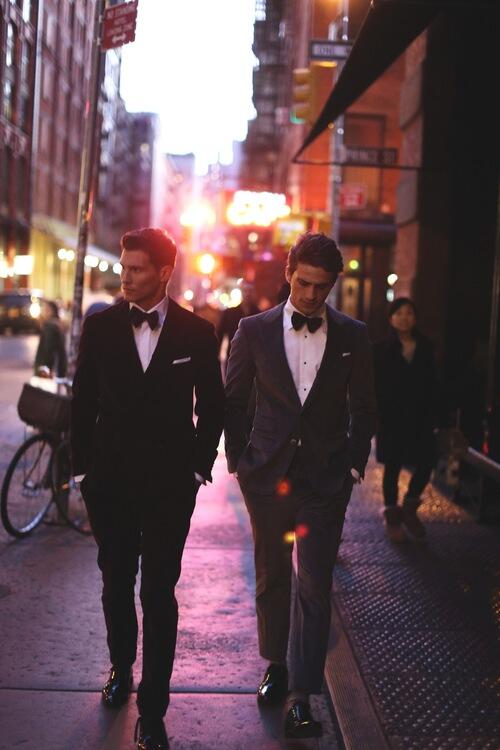 LuxPayne_'s tweet photo. Premiere tonight with Garrett and his friend Pat :) http://t.co/YG9DwqW4pL