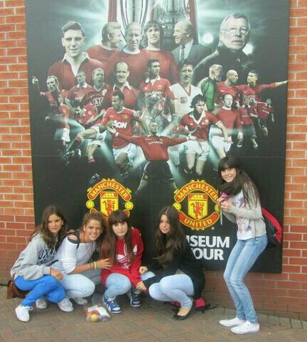 alba_ahb's tweet photo. @eelena98 @_helenaarauz @mirecanto99 @mariapairo97 siempre quedarán los recuerdos http://t.co/ZGz4sID2Fe