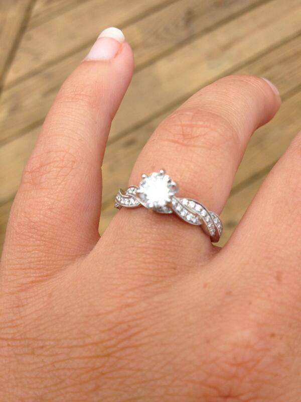 EAMoore626's tweet photo. It sparkles at the beach #nofilter http://t.co/gkVRAS584i