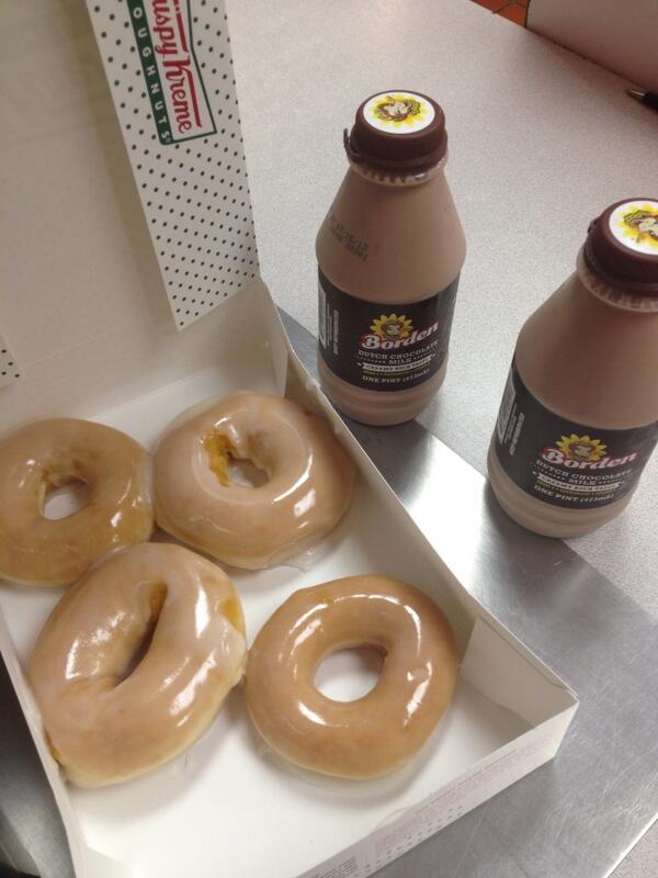 jason_stoker's tweet image. They sent me and @kevinjasper to get #krispykreme for the kids tonight #latenightsurprise #wearetesting #fb