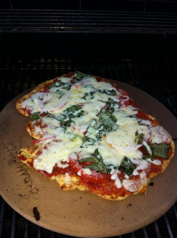 PennockCheryl's tweet photo. First attempt at using g grilling g stone for pizza- delicious http://t.co/DHQqhesm57