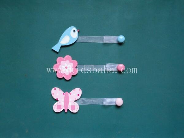kidsbaba8's tweet photo. Wooden bird,flower,buterfly magnet curtain tiebacks, great kids room decor http://t.co/sKhPKXhbI2