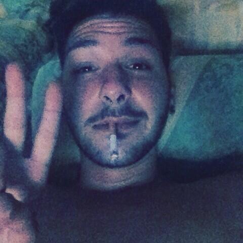 matt__94's tweet photo. Hi :) http://t.co/kL39q9DECr