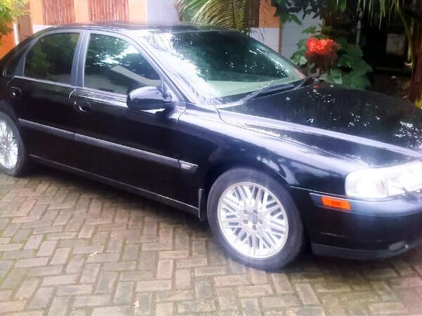 donyryani's tweet photo. Siap2 Rapih2 my S80.. http://t.co/Vltn4PREw9
