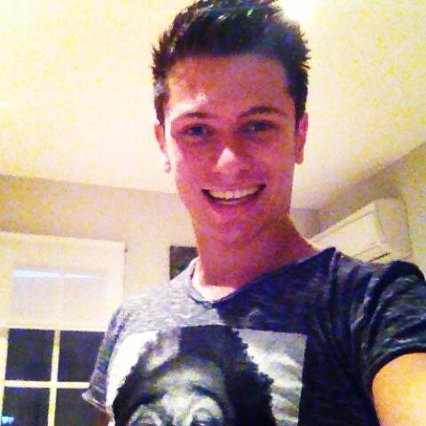 FChiocchia's tweet photo. Smile!=D http://t.co/neH5FCi3eK