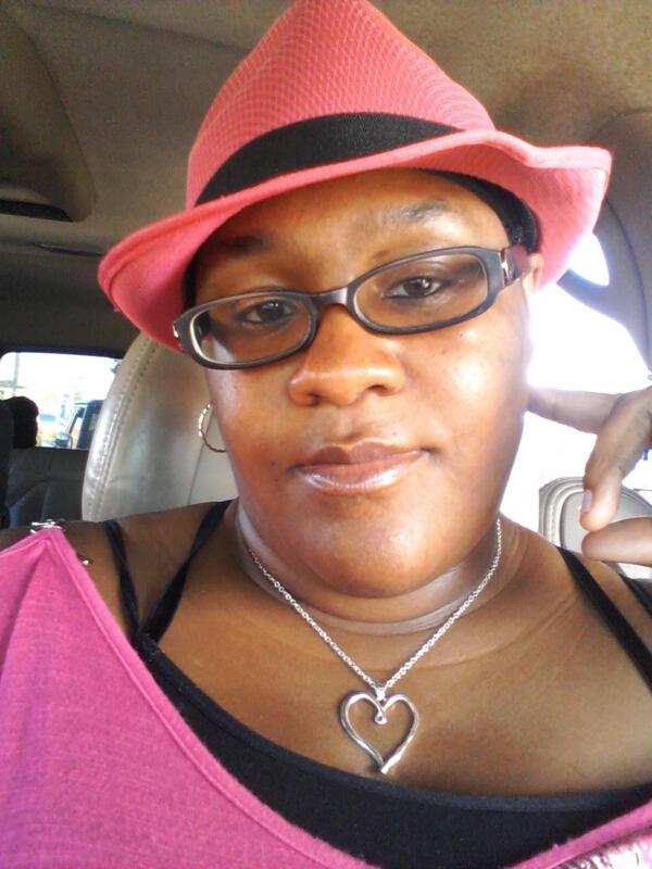 envythischick's tweet image. 