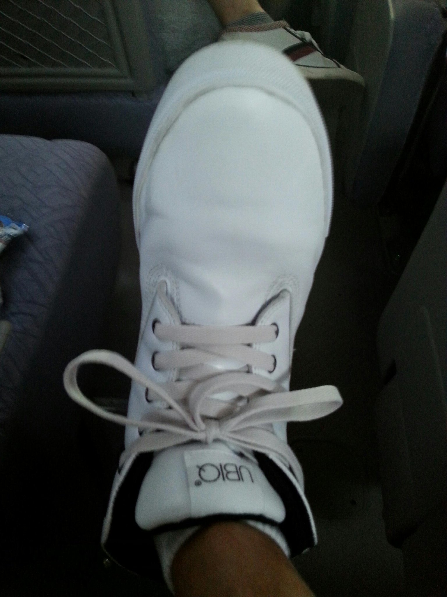 BO3RrUvCIAAEIEH.jpg:large