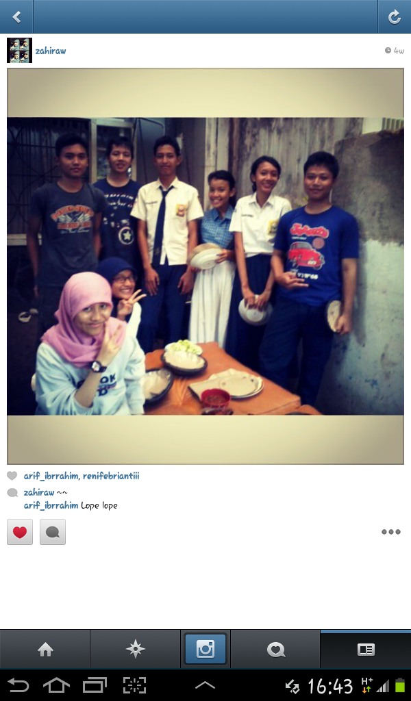 xrxpyn's tweet photo. Kangen weh @beeella_sonya @NoviSR_Migunani @_bagasmaulanaa @Farell_Des @abizarpratama  @nurelisarahmaya http://t.co/C8AbJ1XyJM