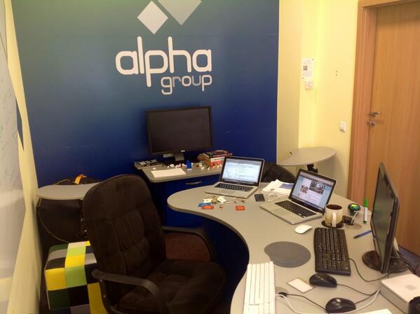 alpharocks's tweet photo. Если ты не в шоколоде,
грустно проводишь каждый день.
Join us друже непременно,
С Alpha'ой будет все окей! http://t.co/bq8xInqy9O