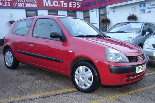 No1MotorCompany's tweet photo. Renault Clio Expression, 1.4 16v, 2004, 1390cc, AUTO, 67024 Miles. £2450.00 Call for more details. 01603 300669 http://t.co/T9jWQMdN35