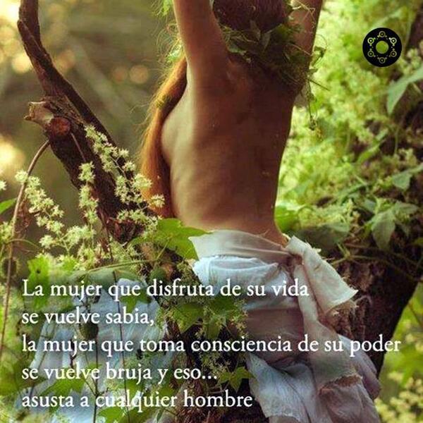 subversivos_'s tweet photo. #DiceQueTeQuierePero si te tiene miedo cuando eres libre... en realidad no es verdad... http://t.co/44gaXTRuk0