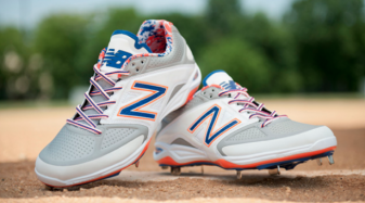 _athleticporn's tweet photo. RT if you like these New Balance custom "All-Star" cleats #AthletePorn http://t.co/meWX2qF1Sj