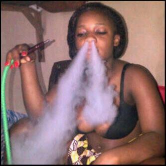 osareti220's tweet image. Dias nutn wrng jawe"@her_mee_nah: Confirm #FAGBO @HolumayurNels01: Olounmaje oooo!"@mvphenryeto: Cn u wife her----&amp;gt; http://t.co/DLRwEbyvDp""