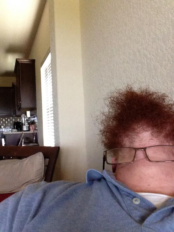 UncleChaps's tweet photo. HAHAHAHA #funwithbeards http://t.co/6RqVyJUC8T