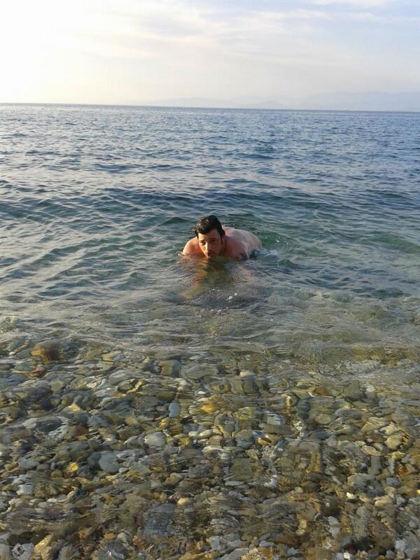 Deniz kum ve güneş = Bodrum :))