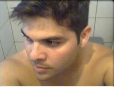 Fc_Fabrishow's tweet photo. Nem q minha mente feito passe de mágica fique de um jeito de não me conhecer, eu vou lembrar de você. @_Fabriciosax http://t.co/RjQMLKLWl9