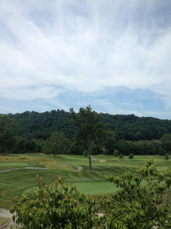 Bring_it13's tweet image. White afternoon. #golf #hollowbrook