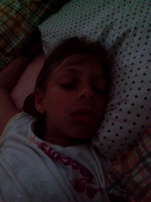 StTurco's tweet image. Mia nipote sara.con l alito che puzzàaaaaaaaaaaaaaa