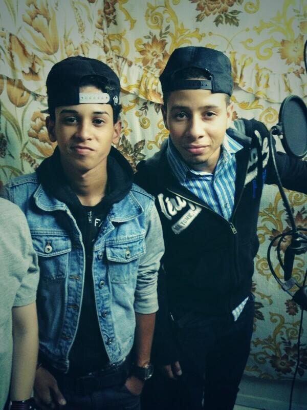 enmanuelgway's tweet photo. Thank u:-) "@YasmeiryPC: Tan bellos Los dos  @enmanuelgway @AlexanderROdqz  ##QueremosElDembowDeLaPandilla http://t.co/U6a2kMSBUR :*"